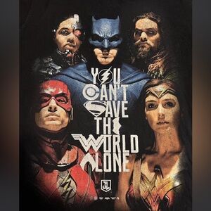 Justice League Graphic Short Sleeve Tee - Black